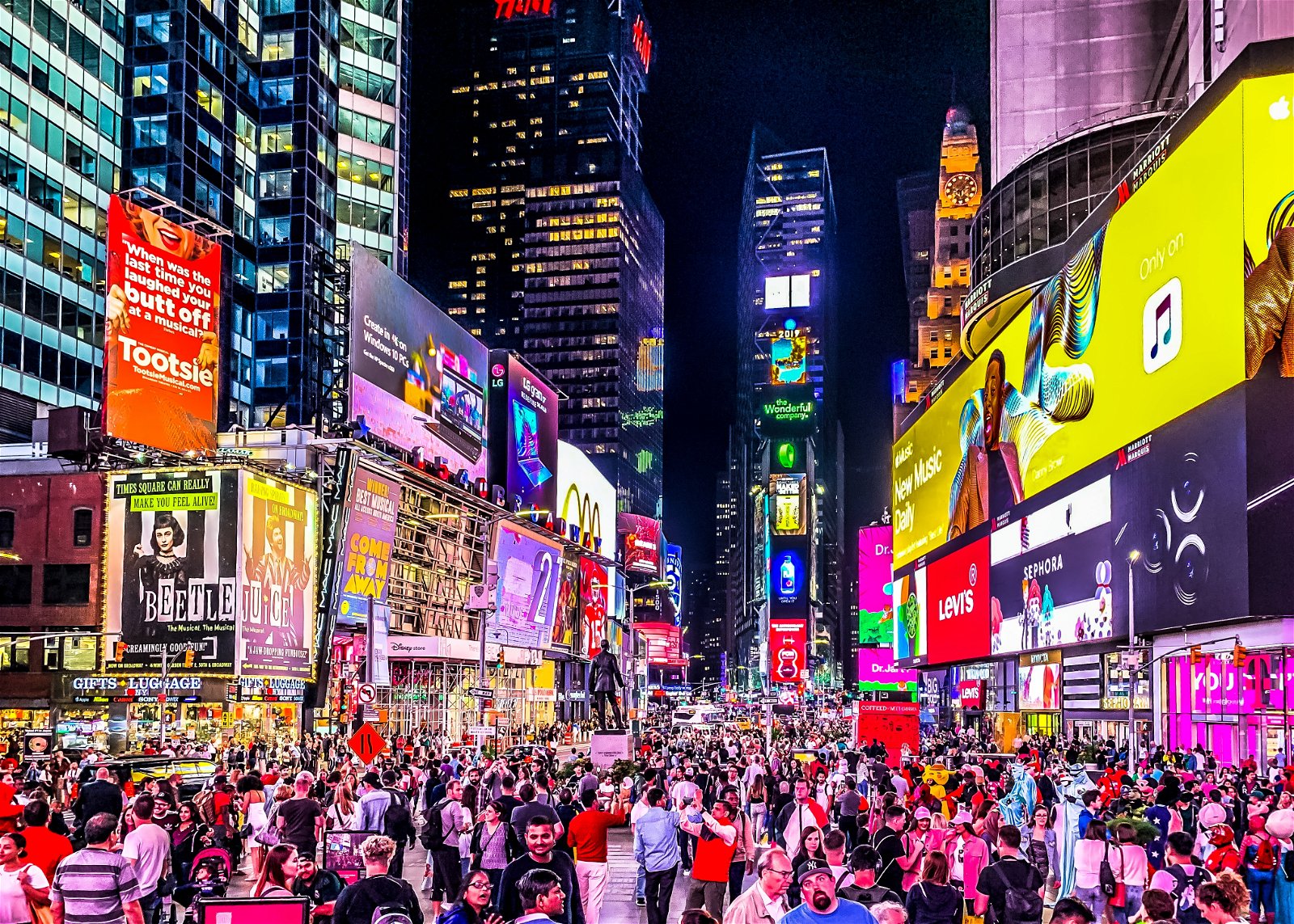 Overpopulation in Time Square