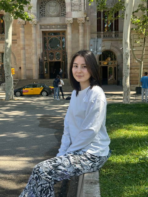 Leilya Imanbayeva photo